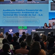 Cerca de 500 pessoas acompanharam a audi&ecirc;ncia presencialmente e 25 se inscreveram para manifesta&ccedil;&otilde;es e perguntas